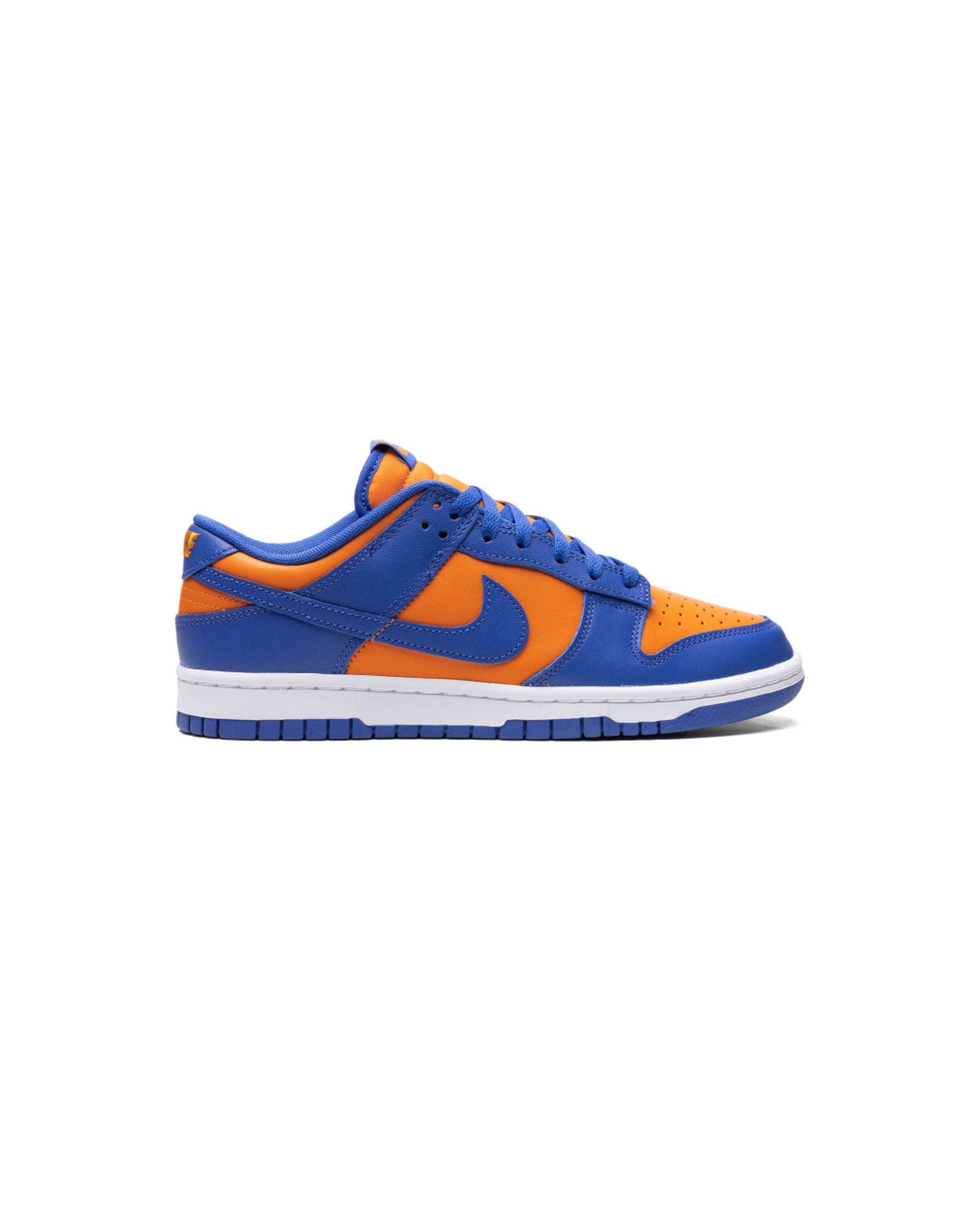 Nike dunk low ‘knicks’